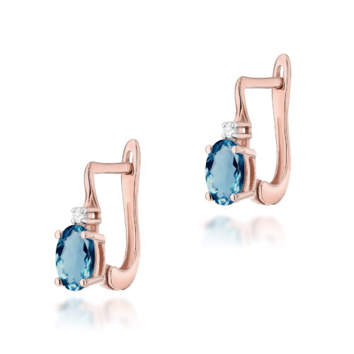 Złote kolczyki z niebieskimi kamieniami i diamentowymi akcentami, elegancki design.