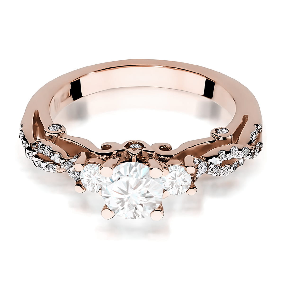 W0023.R3.LDW.01_2 Pierścionek zaręczynowy z różowego złota, ozdobiony dużym diamentem i mniejszymi kamieniami po bokach.