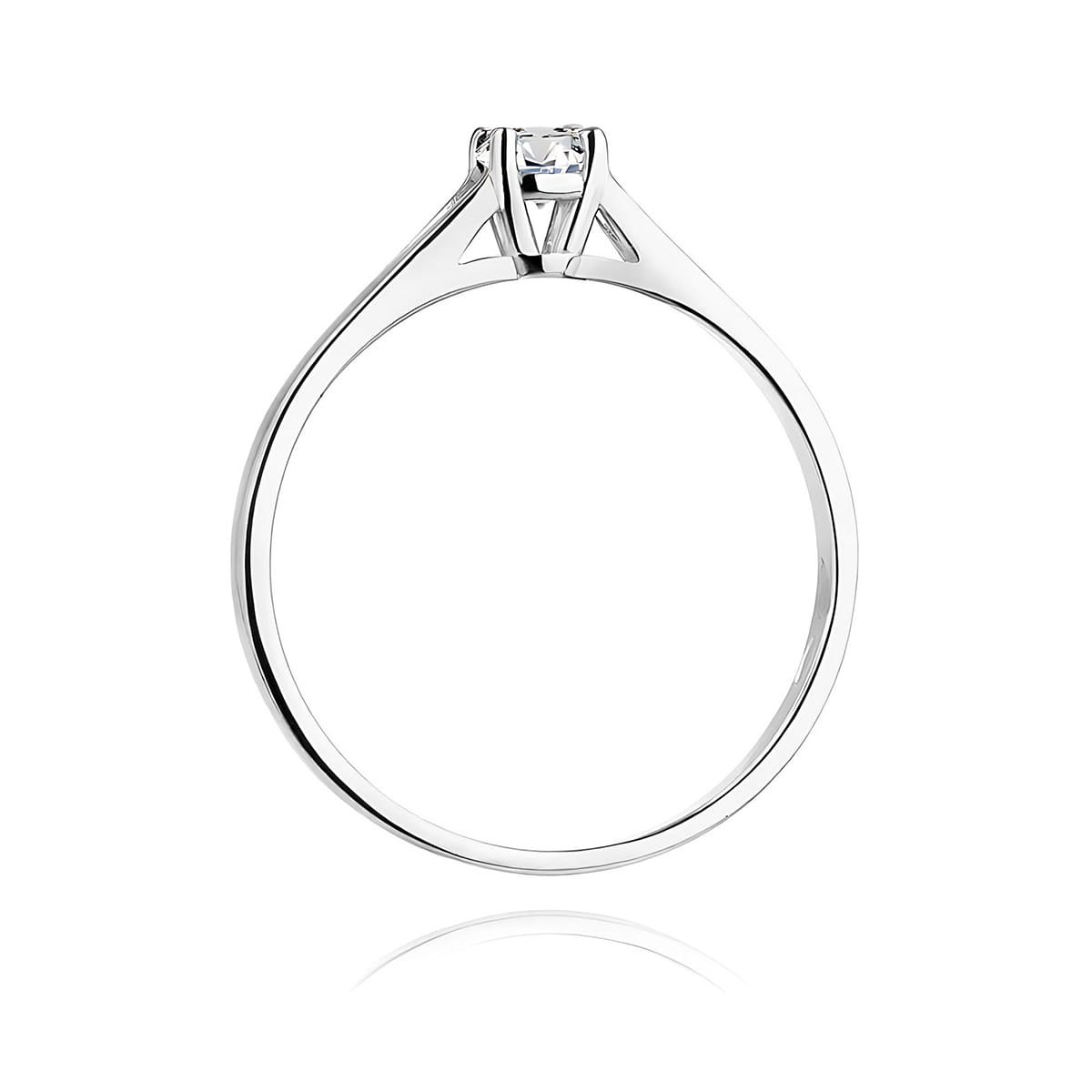 W0240.B3.DIW.01_3 Srebrny pierścionek z diamentem w centralnej części, minimalistyczny design z delikatnymi detalami.