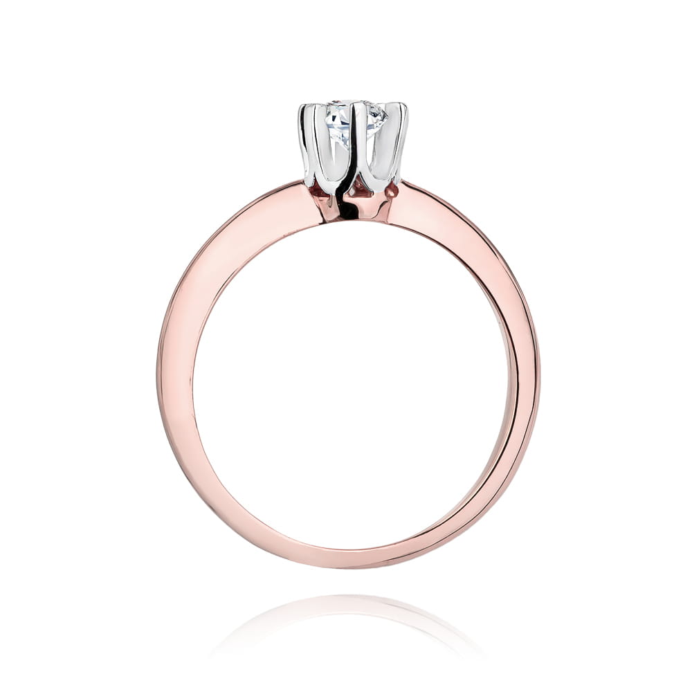 W0267.R3.DIW.02_3 Pierścionek zaręczynowy z różowego złota, z diamentem osadzonym w srebrnej koronie.