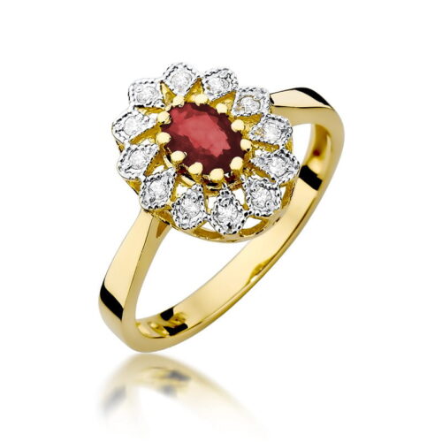 Złoty pierścionek z rubinem w centralnej części, otoczony diamentami w kształcie kwiatu.