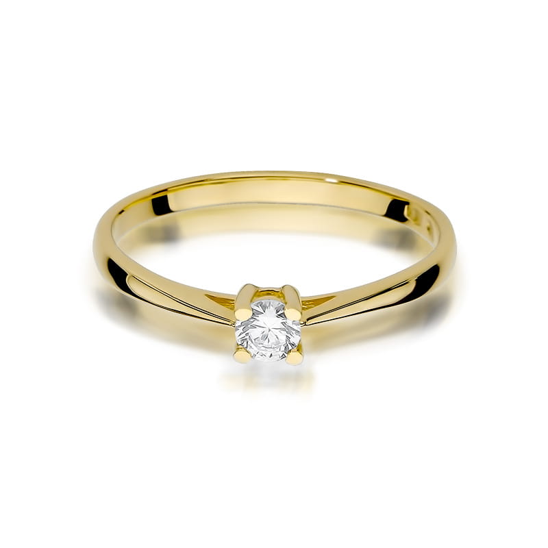 W0367.Z3.DIW.01_2 Złoty pierścionek z pojedynczym diamentem osadzonym w prostym, eleganckim wzorze.