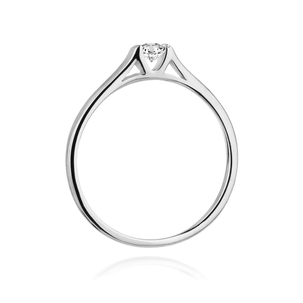 W0369.B3.LDW.01_3 Srebrny pierścionek z diamentem, minimalistyczny design z delikatnymi wycięciami.