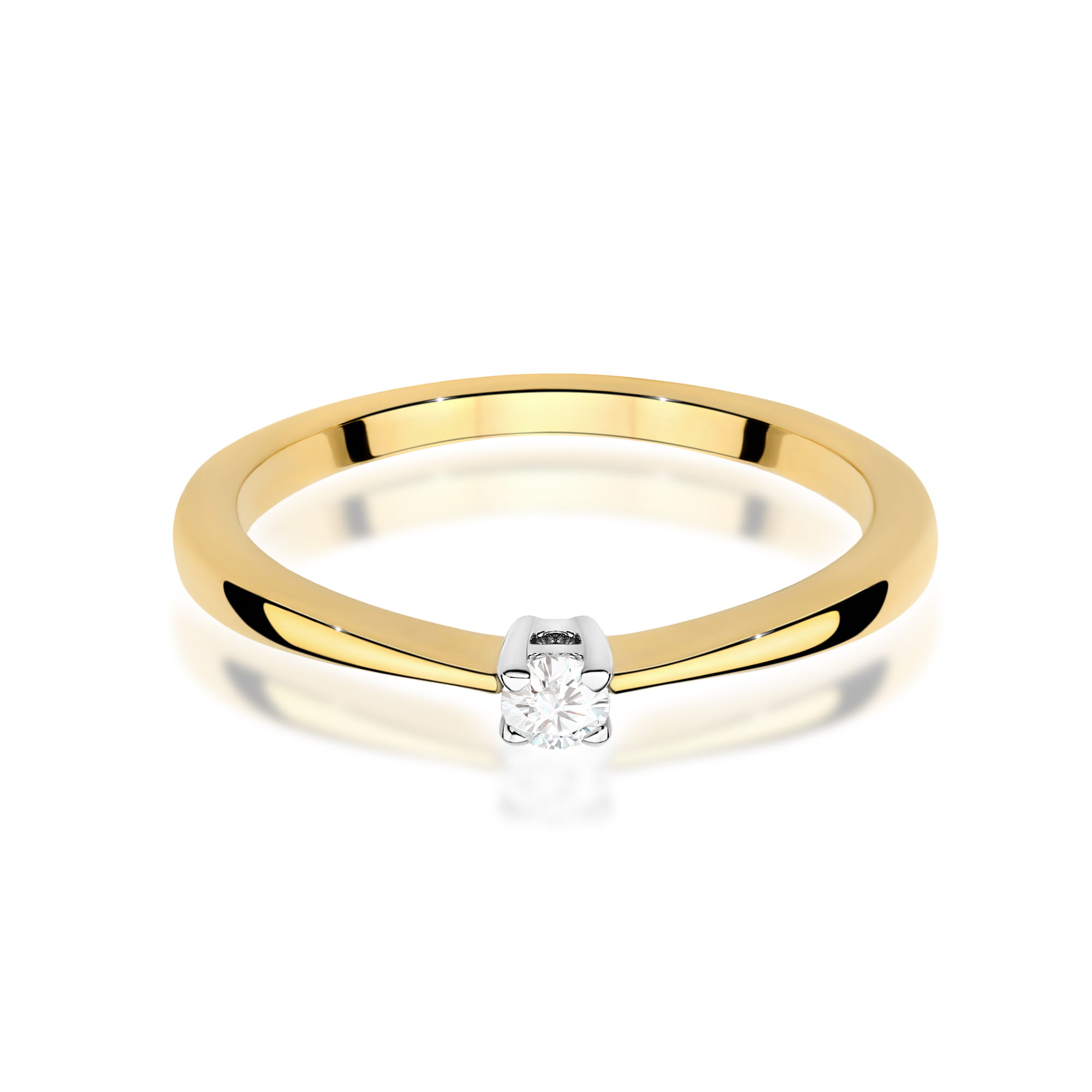 W0670.Z3.DIW.01_2 Złoty pierścionek z diamentem umieszczonym na środku, o prostym, eleganckim designie.