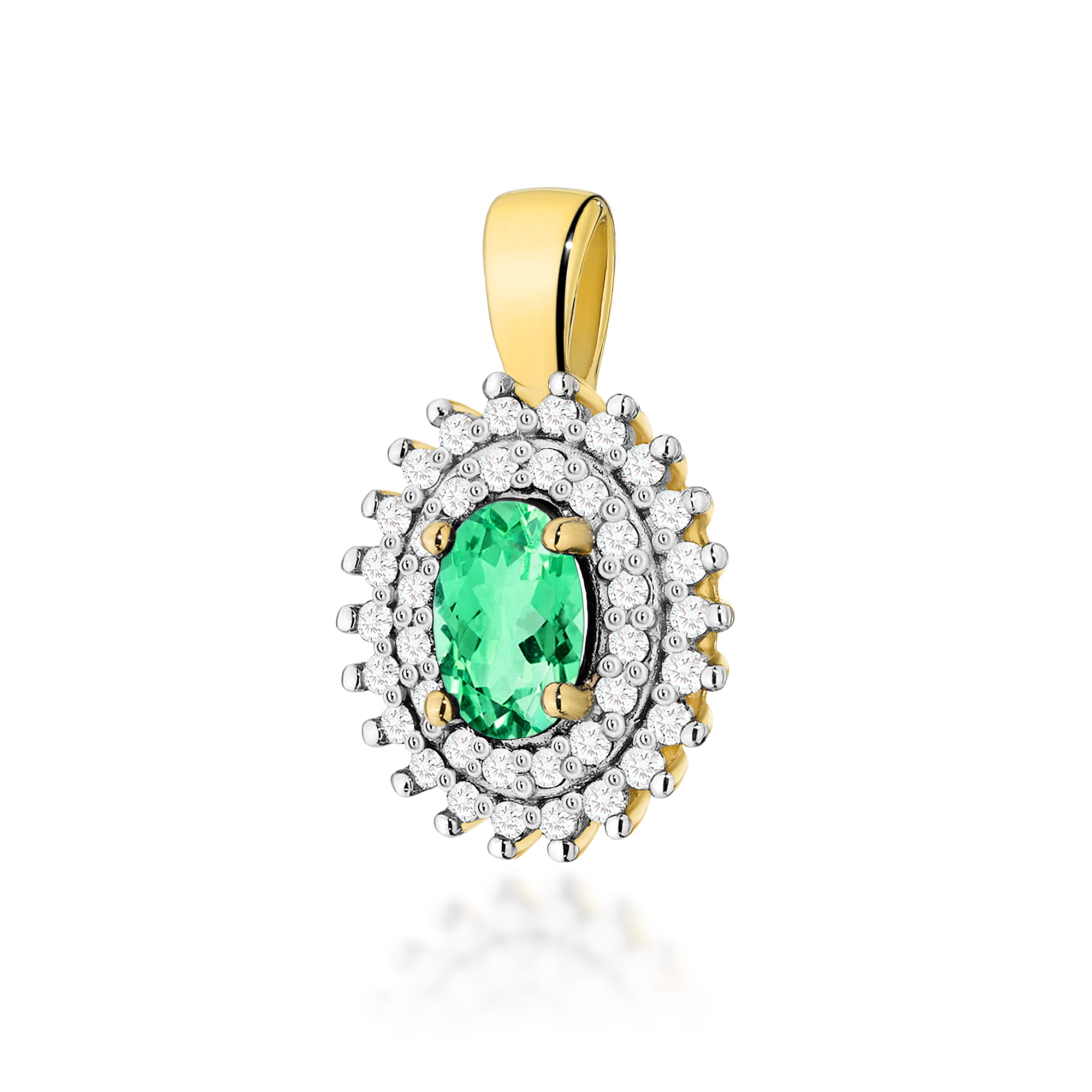 Z0303.Z3.EMG.01_1 Złoty wisiorek z zielonym kamieniem szlachetnym otoczonym drobnymi diamentami.